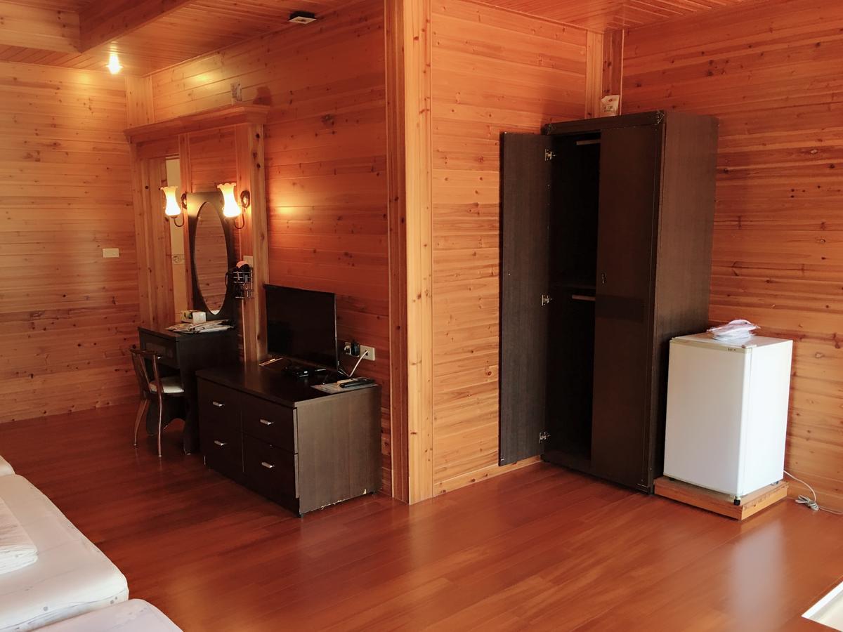 Yuli Sun Homestay Exterior photo